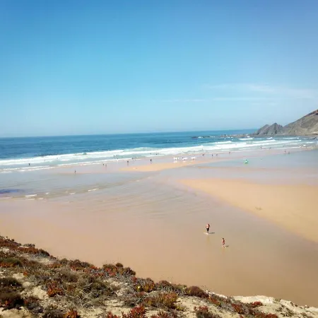 4 Bedrooms House With Furnished Terrace And Wifi At 4 Km Away From The Holiday home Aljezur